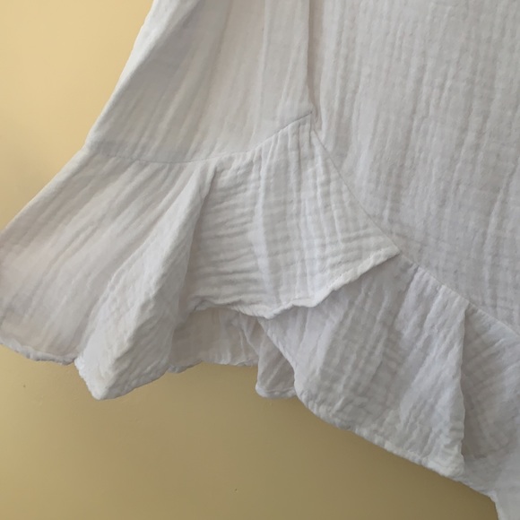 White Gauze Blouse - Picture 2 of 4